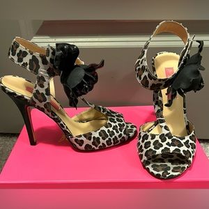 Betsey johnson leopard heels